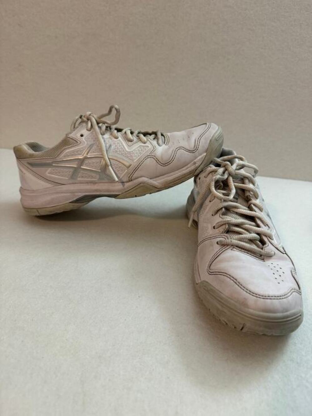 Asics Women's Gel-Dedicate 7 Tennis Pickleball Shoes White Silver 8.5